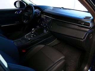 Voertuigafbeelding 7