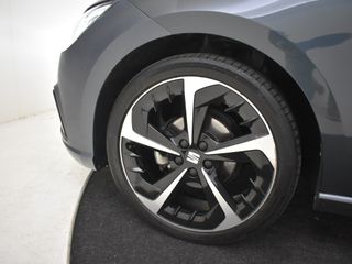 Voertuigafbeelding 24