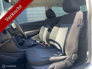 Voertuigafbeelding 8