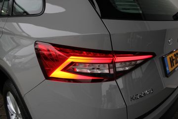 Voertuigafbeelding 13