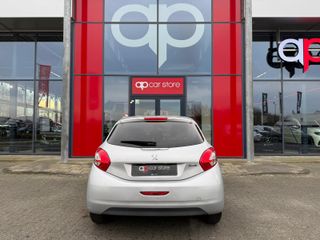 Voertuigafbeelding 5