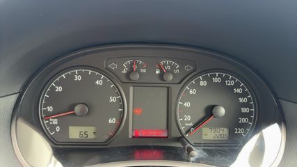 Voertuigafbeelding 6