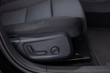 Voertuigafbeelding 7