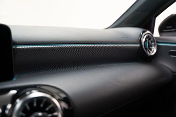 Voertuigafbeelding 30