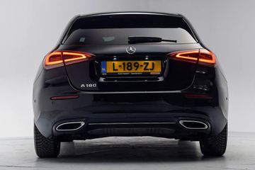 Voertuigafbeelding 39