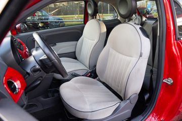 Voertuigafbeelding 3