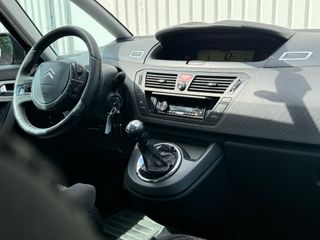 Voertuigafbeelding 15