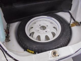 Voertuigafbeelding 8