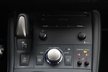 Voertuigafbeelding 15