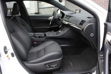 Voertuigafbeelding 8