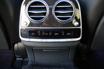 Voertuigafbeelding 49