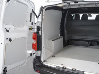 Voertuigafbeelding 10