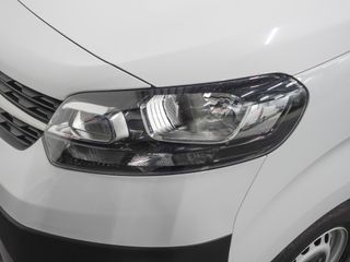 Voertuigafbeelding 12