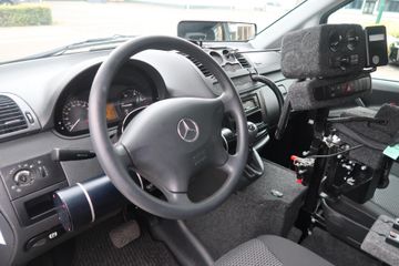 Voertuigafbeelding 9