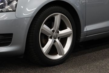 Voertuigafbeelding 13