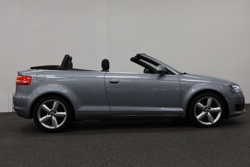 Voertuigafbeelding 8