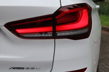 Voertuigafbeelding 35