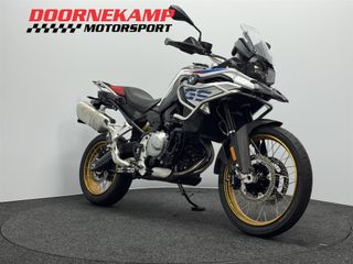 Voertuigafbeelding 2