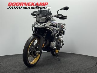 Voertuigafbeelding 5