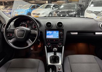 Voertuigafbeelding 15