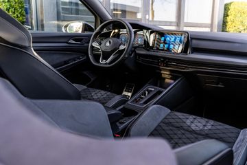 Voertuigafbeelding 17