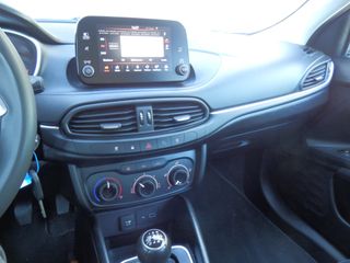 Voertuigafbeelding 15