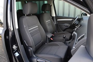 Voertuigafbeelding 9