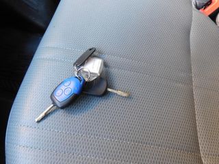 Voertuigafbeelding 12