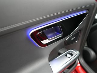 Voertuigafbeelding 24