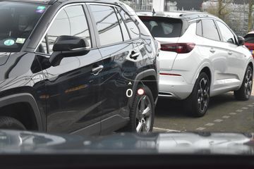 Voertuigafbeelding 17