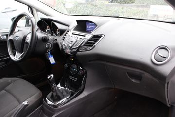 Voertuigafbeelding 5