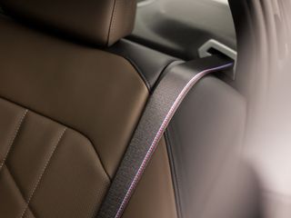 Voertuigafbeelding 38