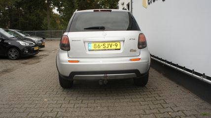 Voertuigafbeelding 6