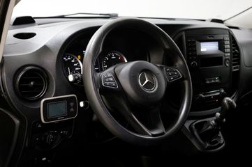 Voertuigafbeelding 11