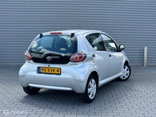 Voertuigafbeelding 8