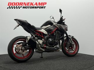 Voertuigafbeelding 14