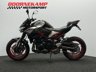 Voertuigafbeelding 7