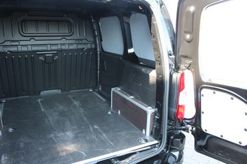 Voertuigafbeelding 7