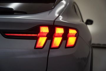 Voertuigafbeelding 35