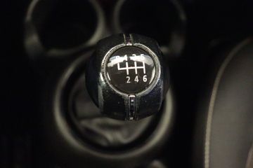 Voertuigafbeelding 11