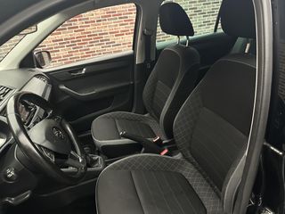 Voertuigafbeelding 12