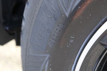 Voertuigafbeelding 9