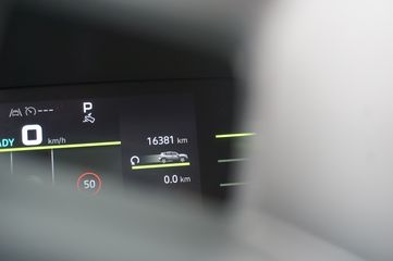 Voertuigafbeelding 14