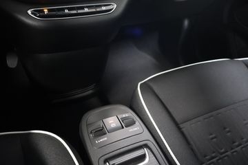 Voertuigafbeelding 30