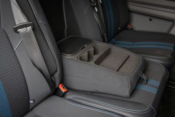 Voertuigafbeelding 36