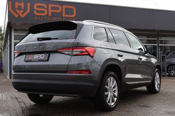 Voertuigafbeelding 6