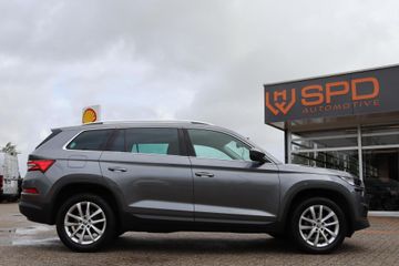 Voertuigafbeelding 8