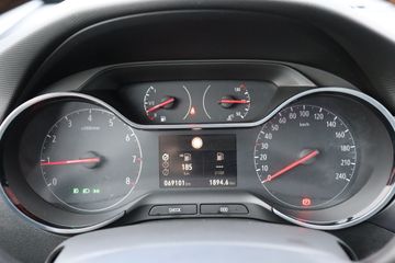 Voertuigafbeelding 21