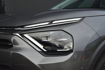 Voertuigafbeelding 30