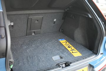 Voertuigafbeelding 8